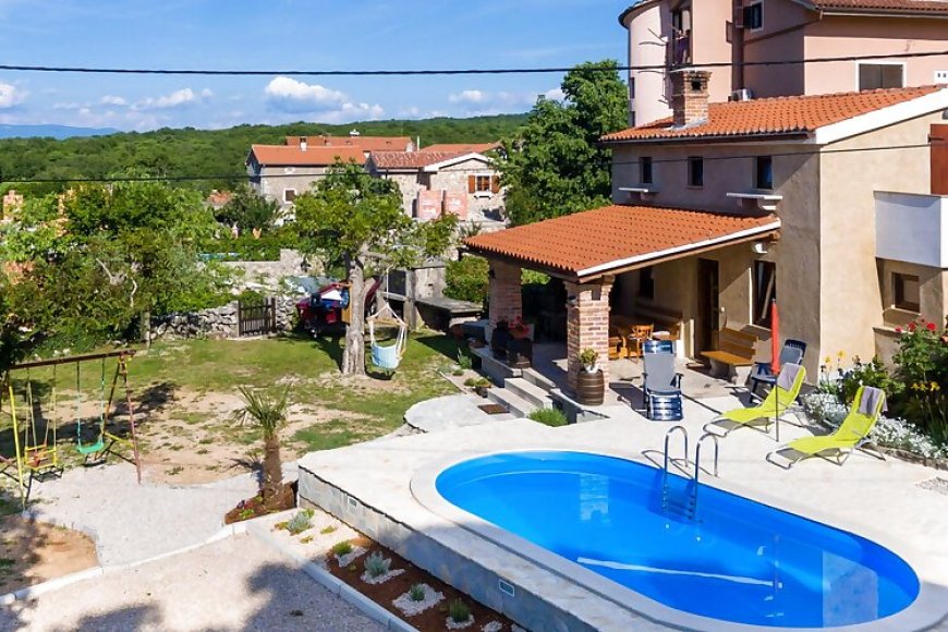 House Poljica with a pool