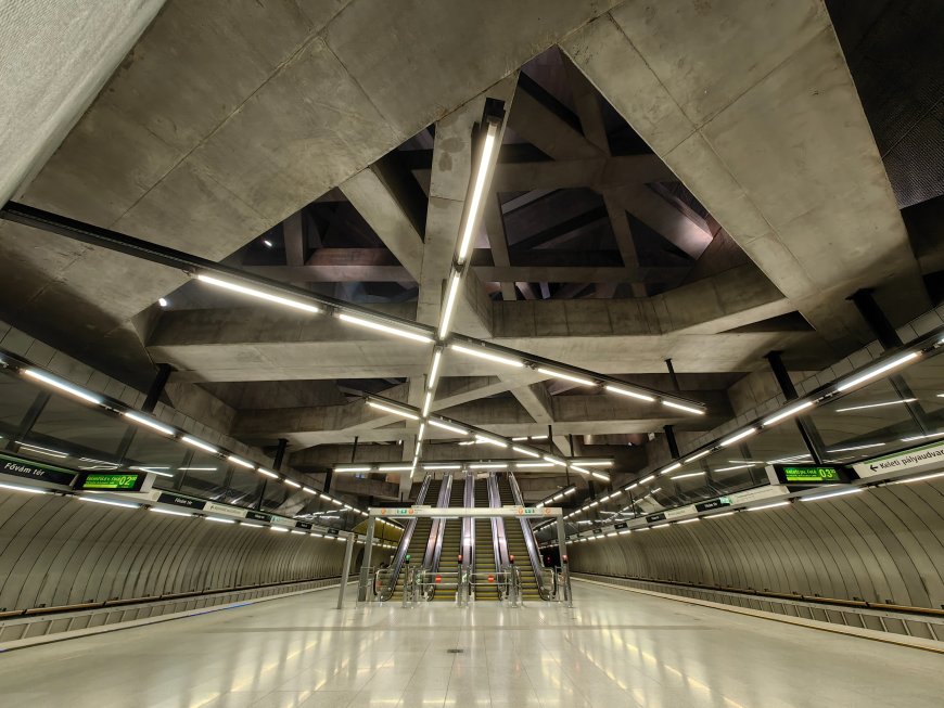 Fővám téri metróállomás